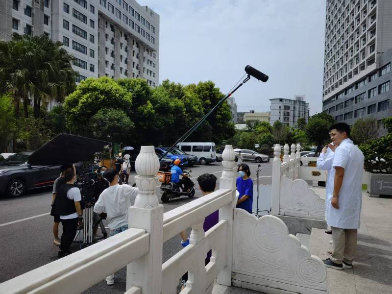 龙泉驿区广告片拍摄公司低成本实现高规格制作的诀窍